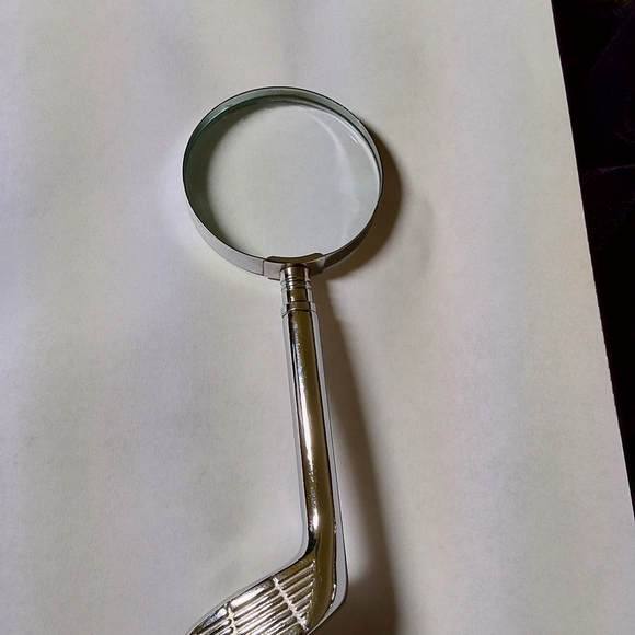 VINTAGE GOLF THEMED MAGNIFYING GLASS - Picture 2 of 9